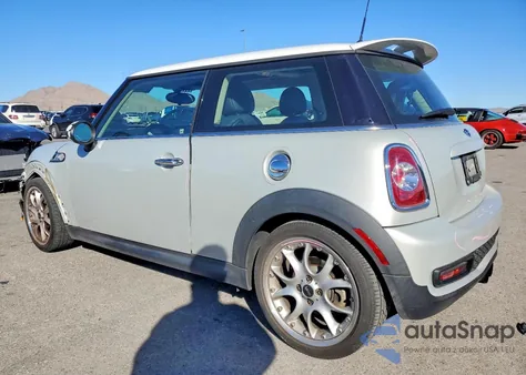 2011 Mini Cooper S from USA, damaged, VIN WMWSV3C59BTY13158